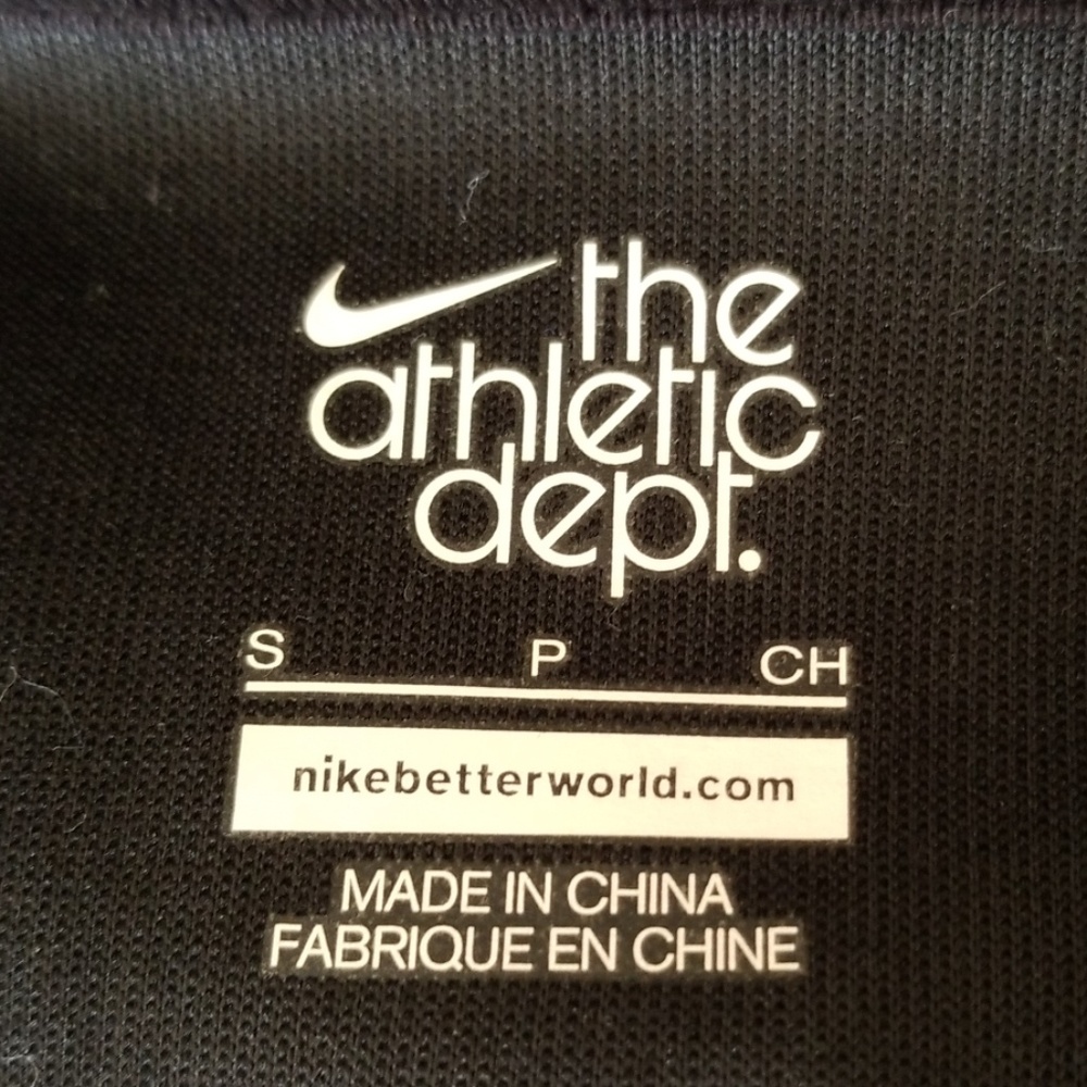 Nike jacket - like NEW, size small - Picture 4 of 5